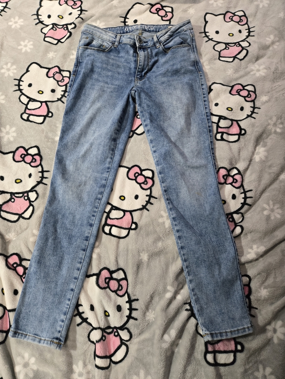 Guess Jeans Women's 30 Mid Rise Skinny